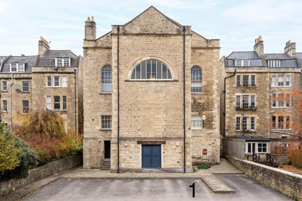 Stunning 2 Bedroom Apartment in Converted Chapel Bath Exterior foto
